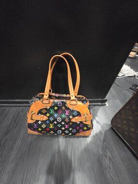 Preloved Louis Vuitton Murakami Monogram Multicolore Claudia